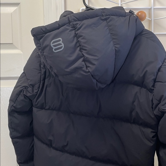 Aritzia - The Super Shorty cliMATTE Puffer Jacket - Black - 2XS - Picture 9 of 15